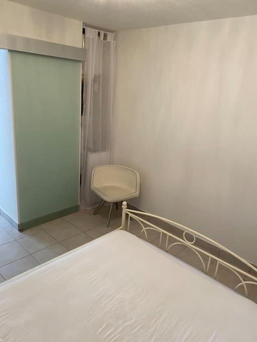 Appartement Proche De La Plage Saint-Pierre-la-Mer  Buitenkant foto
